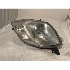 Headlight Left for TOYOTA YARIS Halogen Electric since 2006 EUROPE Used