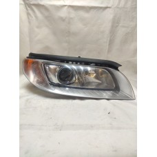 Headlight Right for Volvo S80 XC70 Xenon Adaptive from 2007 Used USA Original 31214316