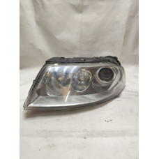 Headlight Left for Volkswagen Passat B5 Xenon since 2000 Used Europe Original 3B7941015M