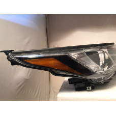 Headlight Right Toyota Highlender Ice Dark since 2016 Used Europe 811100E380