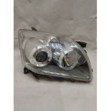 Headlight Right for Toyota Avensis T250 Xenon since 2006 used Europe Original 8114005250