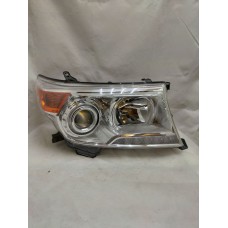 Headlight Right for Toyota Land Cruiser 200 Xenon DRL since 2013 used Europe Original 8114560F30