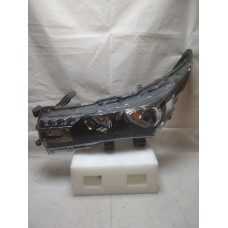 Headlight Left for Toyota Corolla E210 Led Halogen since 2013 Used Europe 8117002E71