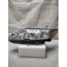 Headlight Left for Toyota Camry Halogen since 2006 Used Europe 8117033611