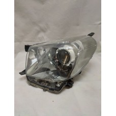 Headlight Left for Toyota Iq Halogen since 2009 used Europe Original 8117074030