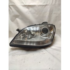 Left headlight for Mercedes ML164 W164 Xenon Adaptive from 2007 Used Europe Original A1648205361