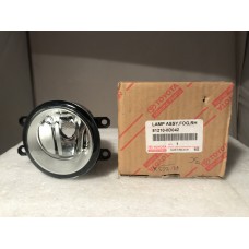 Fog Light Right for Toyota 4RUNNER AURIS AVENSIS COROLLA COROLLA Land Cruiser Camry since 2006 New 812100D042