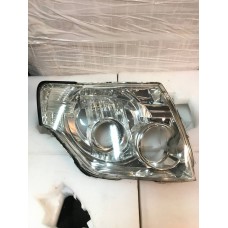 Headlight glass Right for Mitsubishi Pajero Wagon 4 since 2006 Used, Original