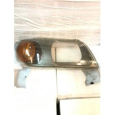 Headlight glass Right for Mitsubishi Pajero Sport since 2003 Used, Original