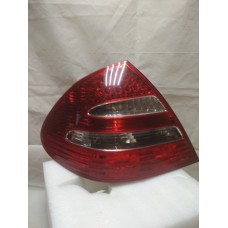 Rear Light Left for Mercedes-Benz W 211 E In the wing since 2003 Used Europe A2118200564