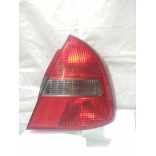 Rear Light Right for Mitsubishi Carisma In the wing since 2003 Used Europe MR485470